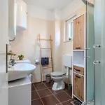 Elephant Appartement Postira