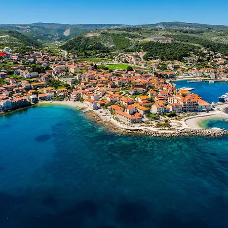 Elephant Διαμέρισμα Postira